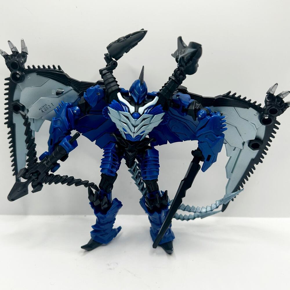 Transformers Generations Age Of Extinction Deluxe Class Dinobot Strafe EUC